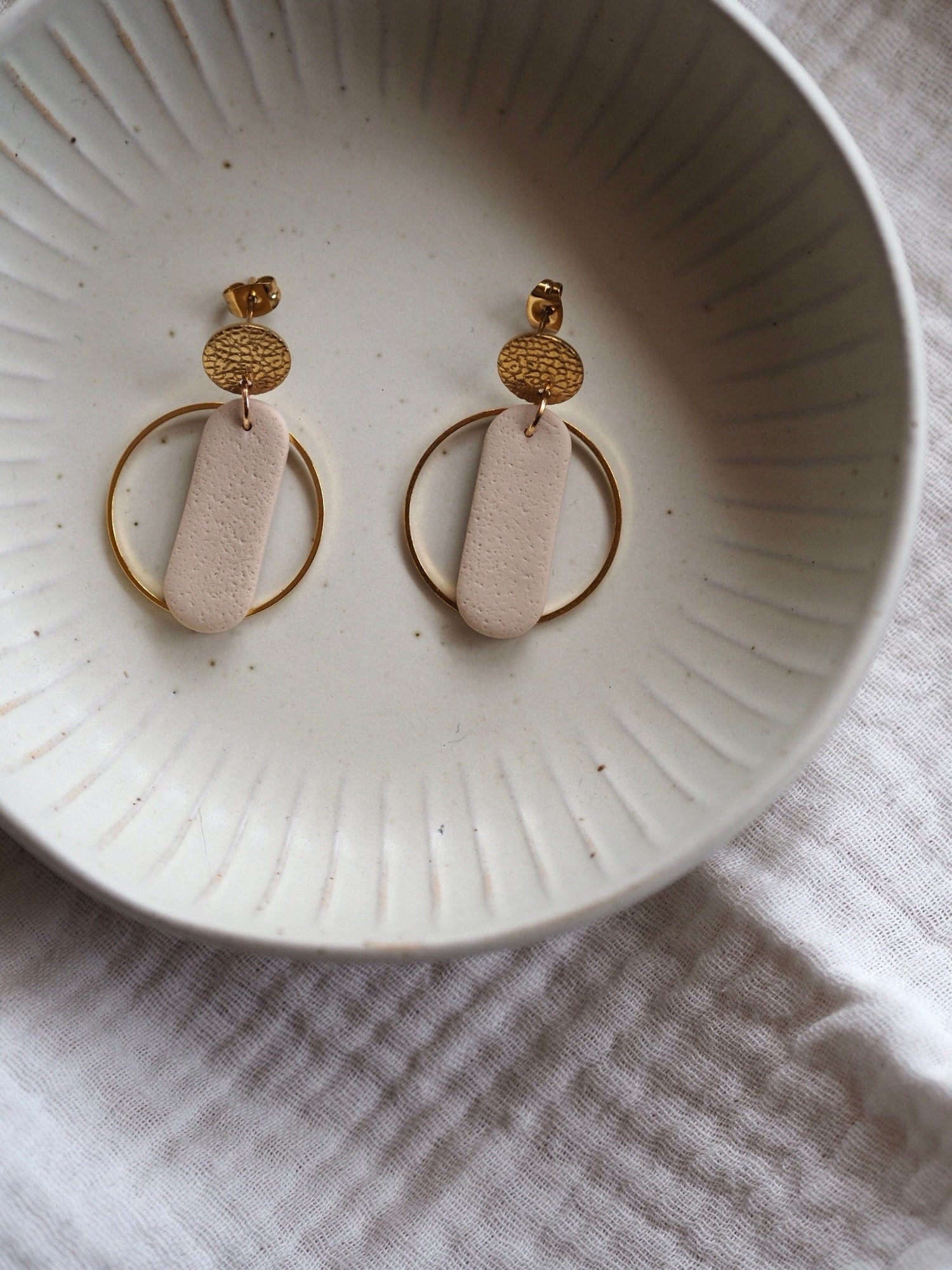 Ohrringe mit Metallstecker